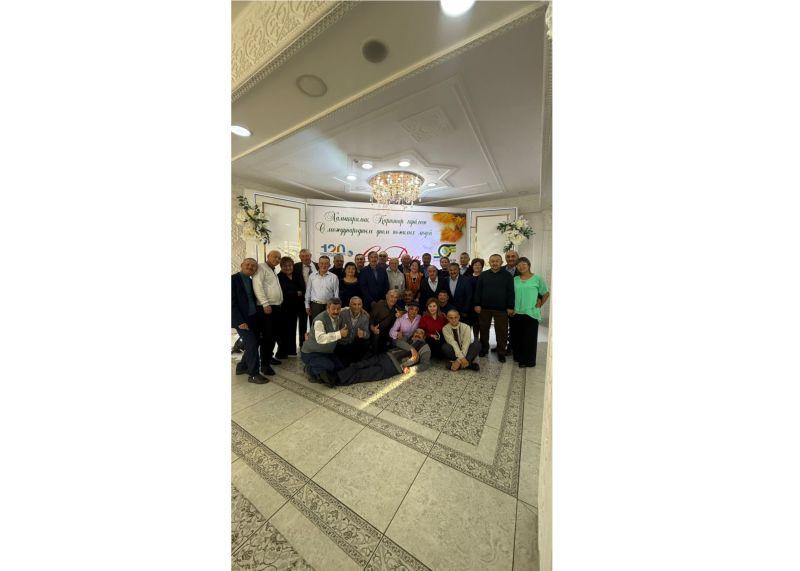Более 250 пенсионеров-железнодорожников поздравили с Днем пожилых людей в Кокшетау