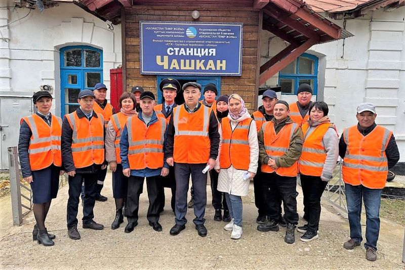 Илецкие железнодорожники прошли практическое занятие на станции Чашкан