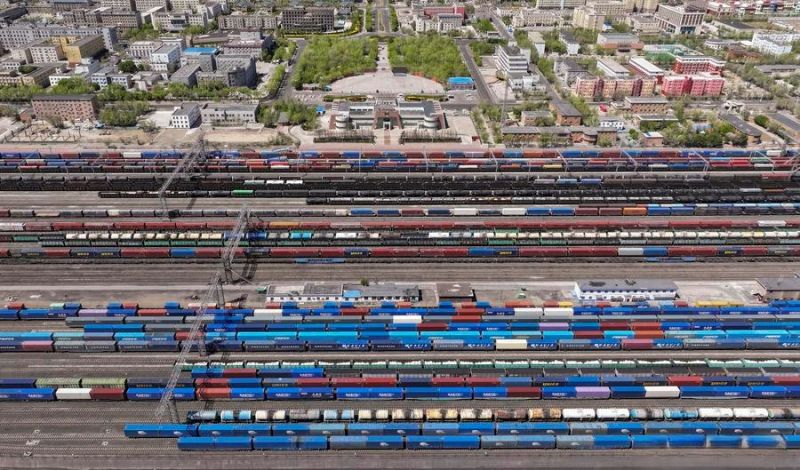Более 53 тысяч поездов прошли через Алашанькоу за 15 лет