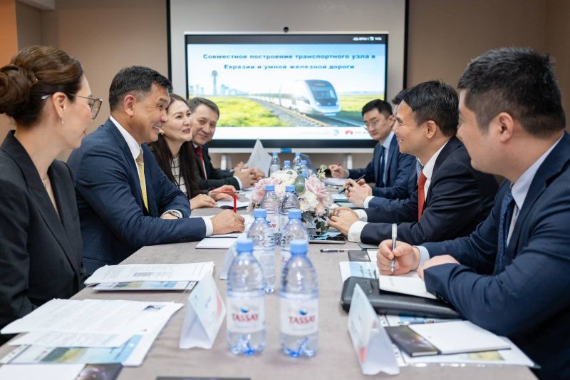 Талгат Алдыбергенов обсудил с Huawei Technologies новые проекты цифровой трансформации