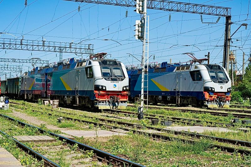 Новые электровозы Alstom и маневровые тепловозы CRRC пополнили парк КТЖ