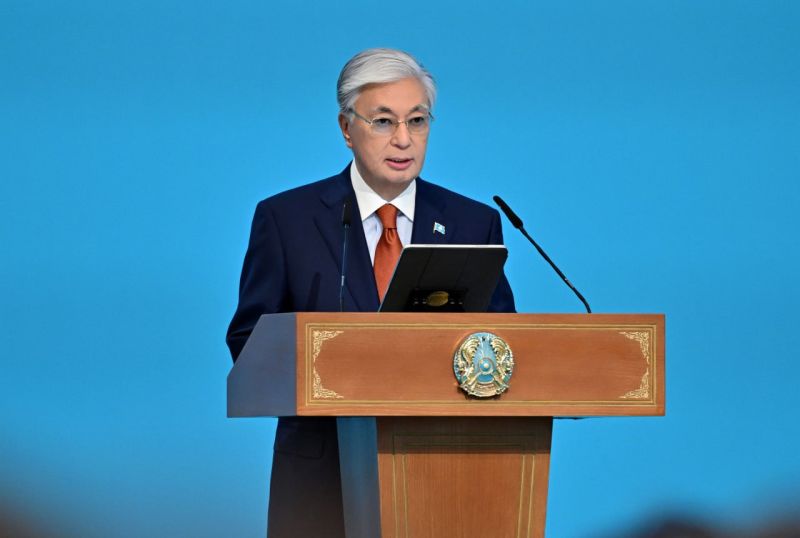 Тоқаев Қазақстанды Еуразияның көлік-логистикалық хабына айналдыру міндетін атады