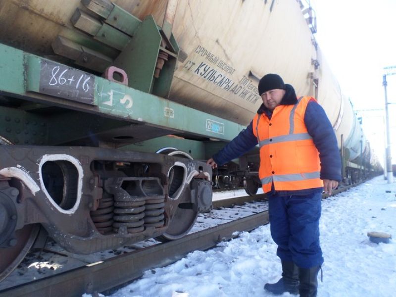 Жамбылдық вагон қараушысы Махмұд Насиболаев марапатқа ұсынылды