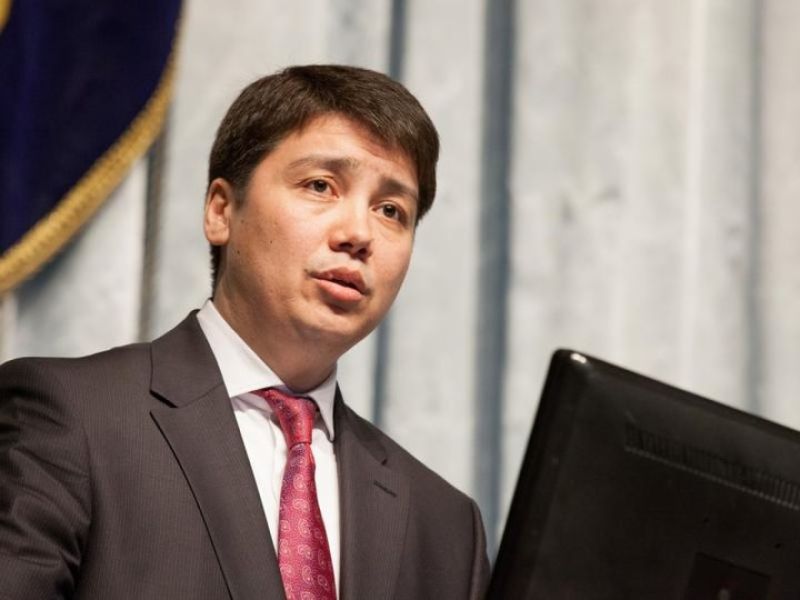 Серік Әбденов ұлттық компаниядағы жастар саясаты туралы айтып берді