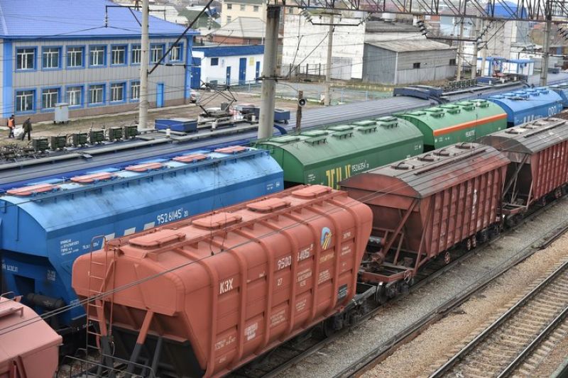 Казахстан планирует экспортировать порядка 7 млн тонн зерна и муки
