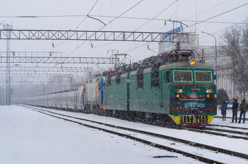 Теміржолшылар ауа райының төтенше жағдайында айрықша режимде жұмыс істеуде
