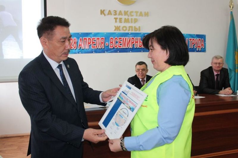 Дүниежүзілік еңбекті қорғау күніне орай семинар-кеңес өтті