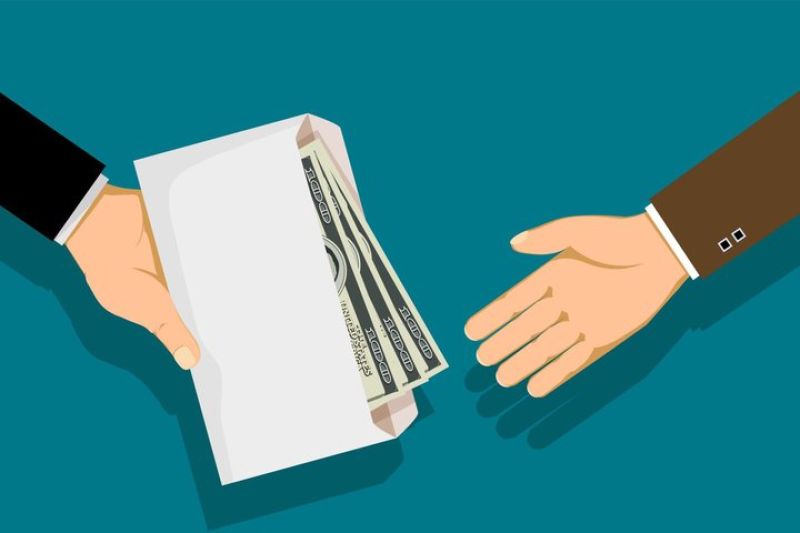 Муксимов: Коррупция – проблема не только для ҚТЖ