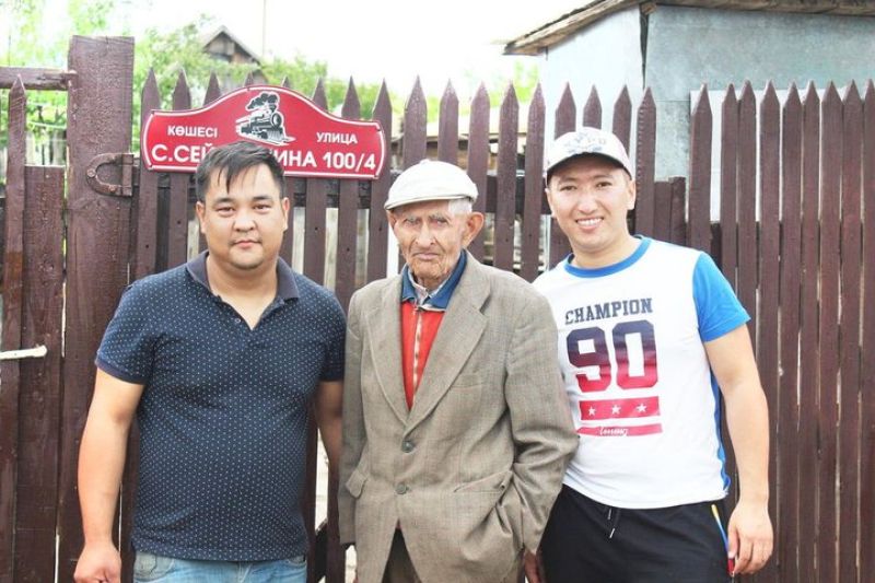 Уральские железнодорожники взяли шефство над 90-летним ветераном