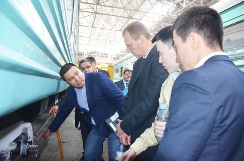 Новый генеральный директор «Пассажирские перевозки» посетил заводы Алматы