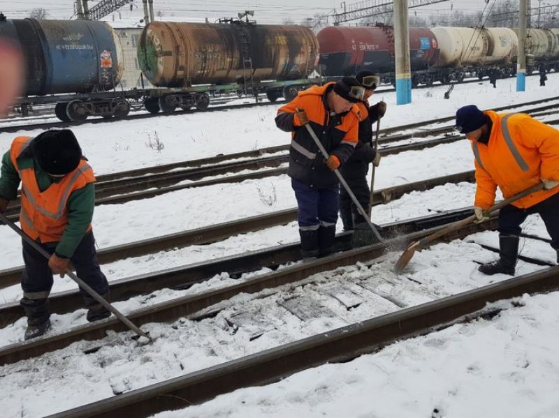 Суровые будни монтера пути