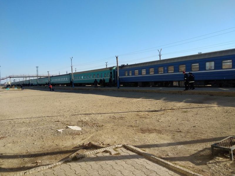 Атыраулықтар жақын аралыққа қатынайтын пойыздарды шығаруға сұрады