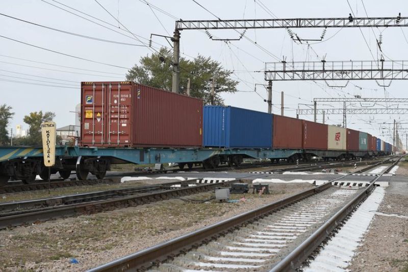 Контейнерлік тасымалда өсім бар