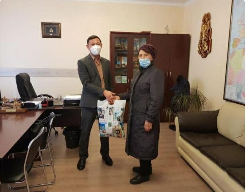 Поздравили бывших коллег с Международным днем пожилого человека