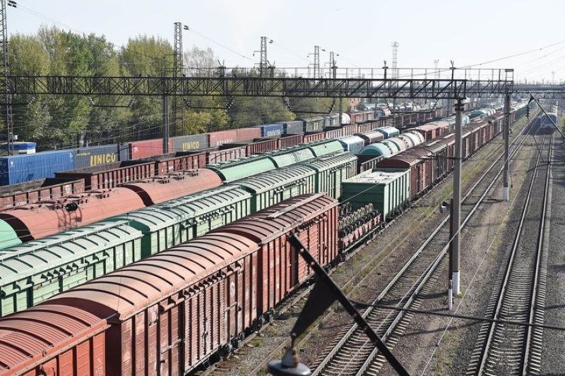 Свыше 210 млн тонн груза перевезено по сети ҚТЖ за 10 месяцев