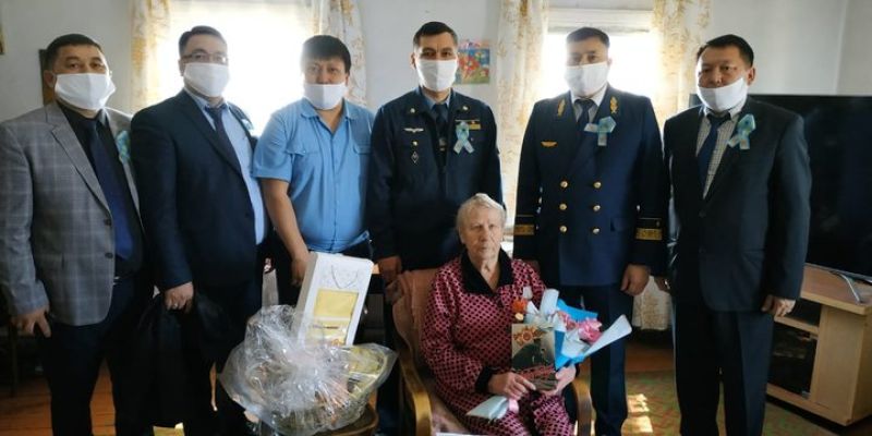 Поздравили ветеранов войны и узников фашистских лагерей