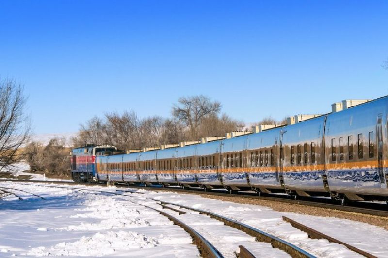 Между Алматы и Нур-Султаном запустят еще два дополнительных поезда