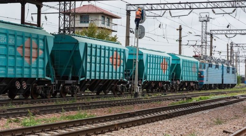 Железнодорожные перевозки зерна показали высокую стабильность в 2021 году - ҚТЖ