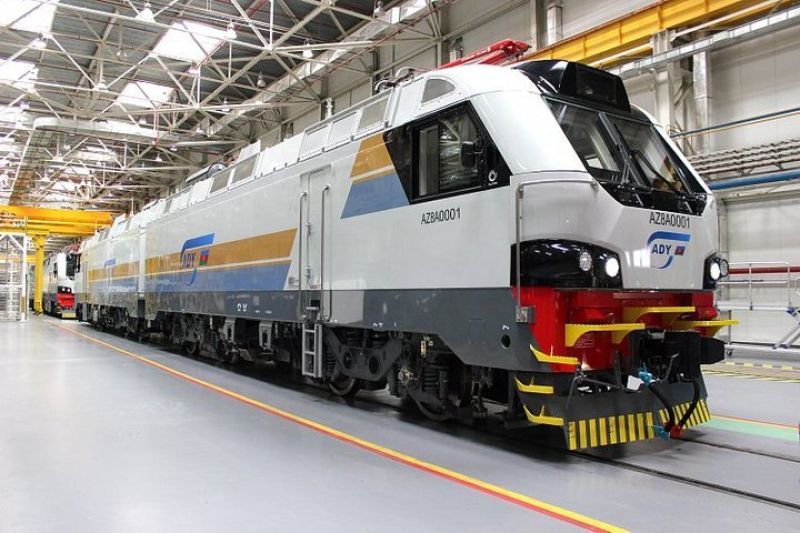 Alstom в Казахстане поставил Азербайджану 40-й по счету грузовой локомотив Prima T8 AZ8A