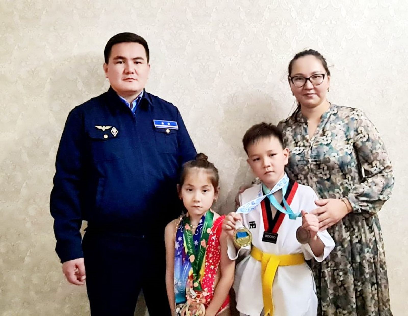 Суретті түсірген автор