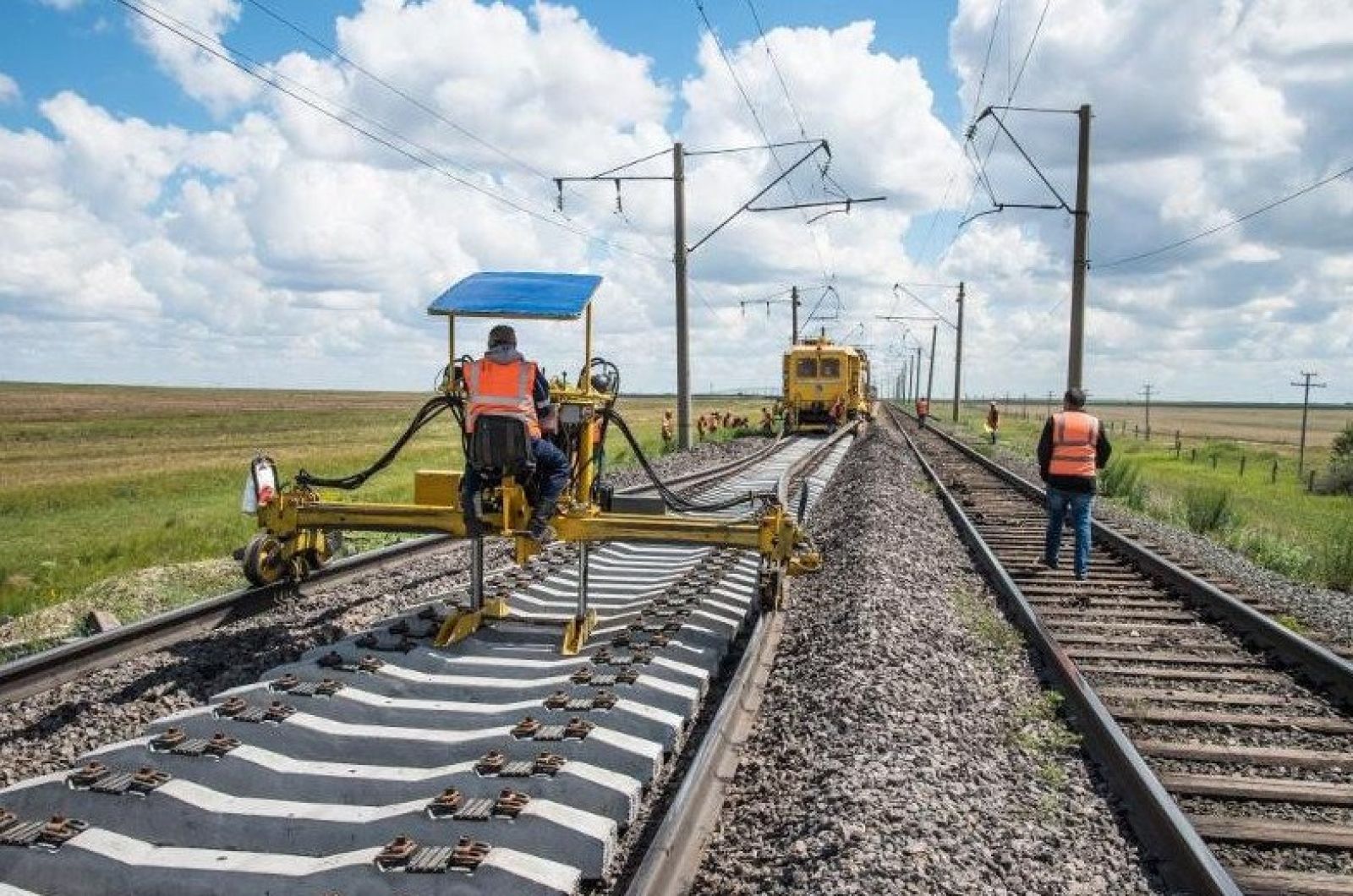 Қазақстан-Қытай үшінші шекаралық теміржол өткелінің техникалық негіздемесін әзірлеуші анықталды