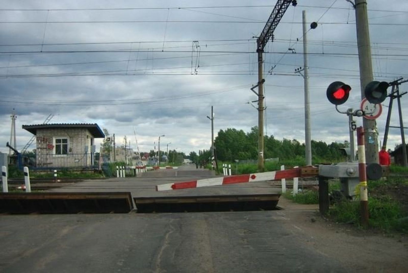 ҚТЖ көлік иелерін теміржол өткелдерінде мұқият болуға шақырады