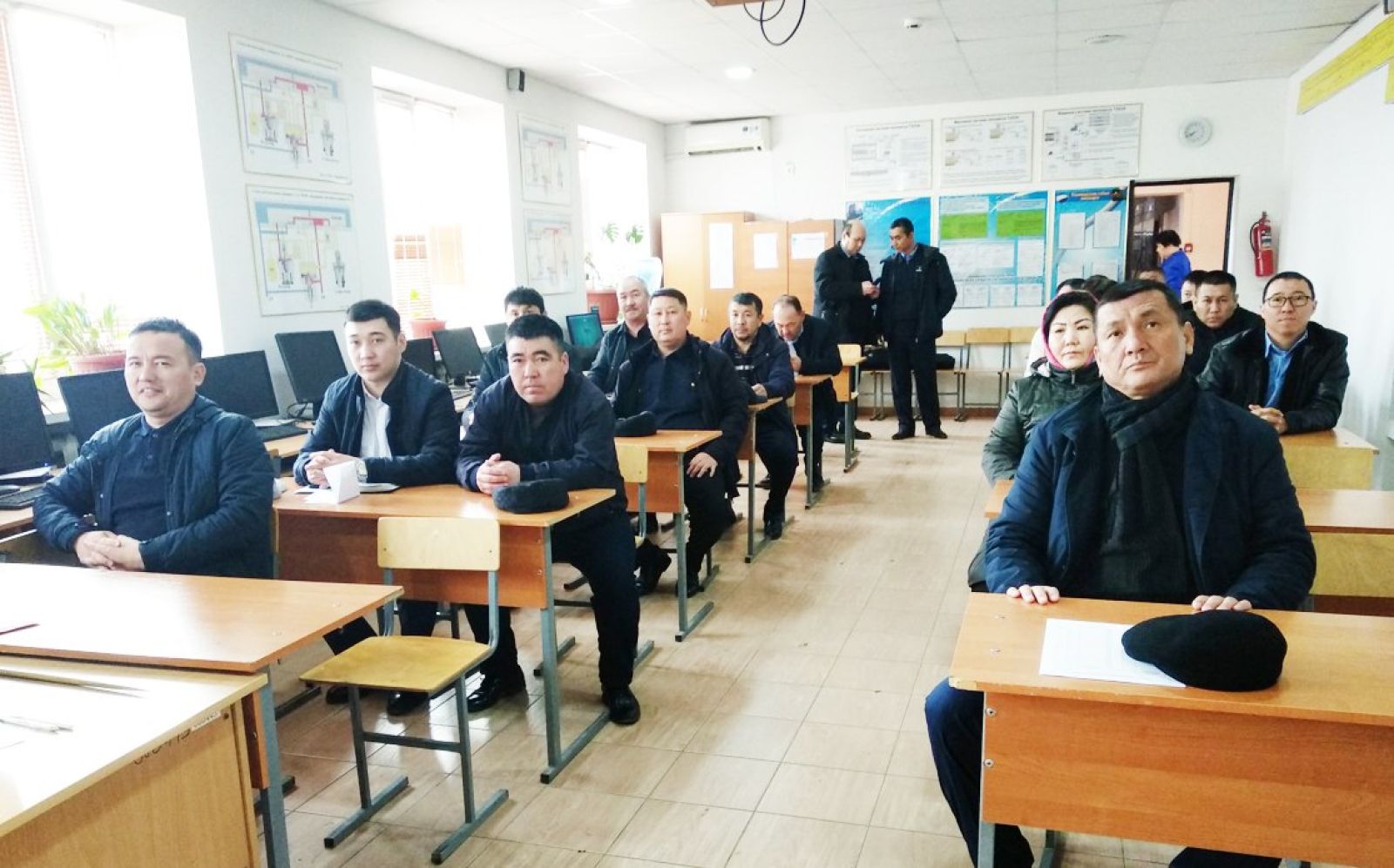 Суретті түсірген автор
