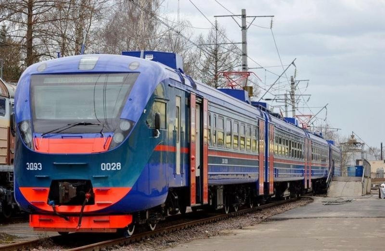 КТЖ запустит два дополнительных электропоезда в пригородном направлении