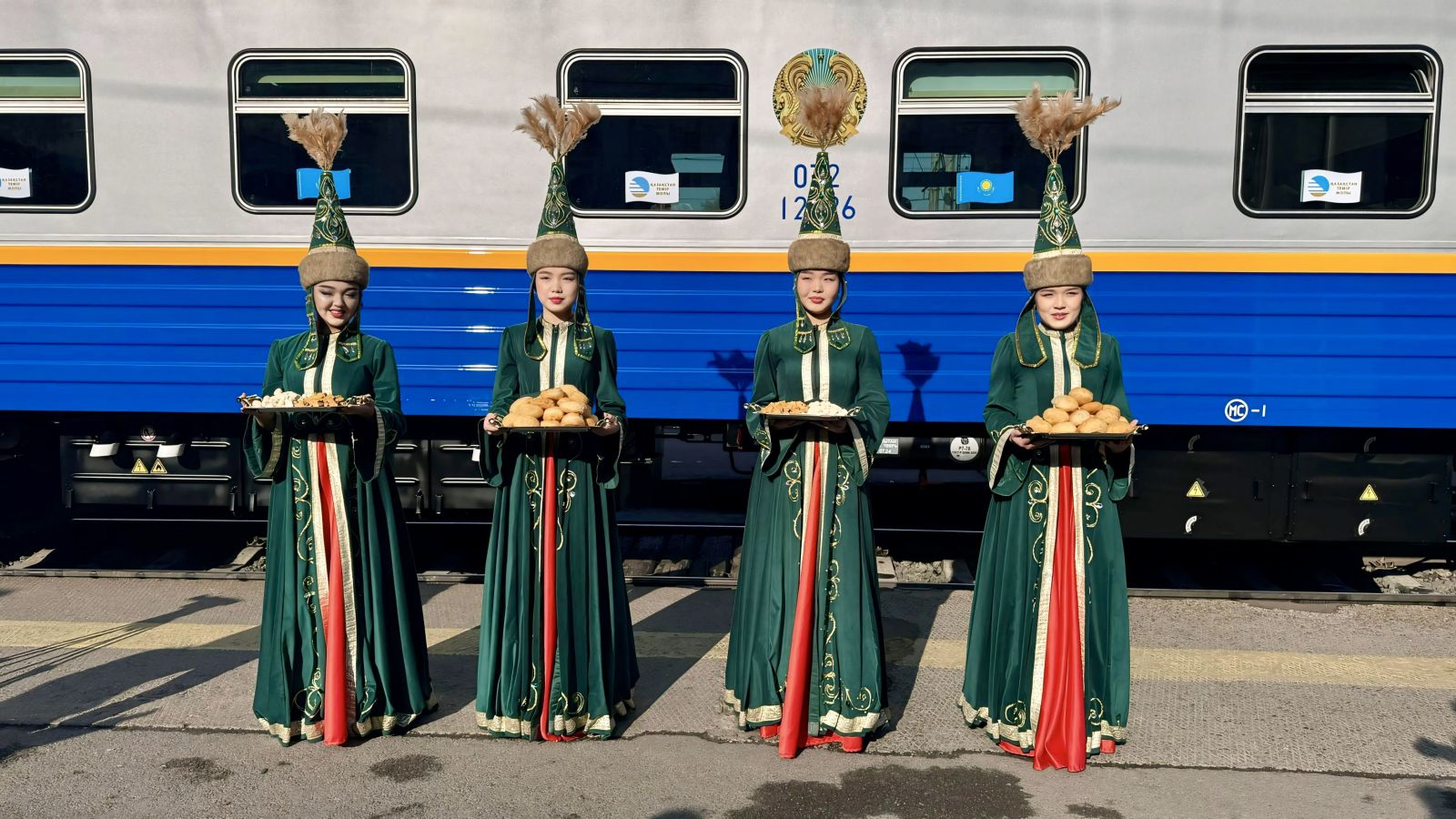 «Жібек жолы» туристік пойызы сапарға шықты