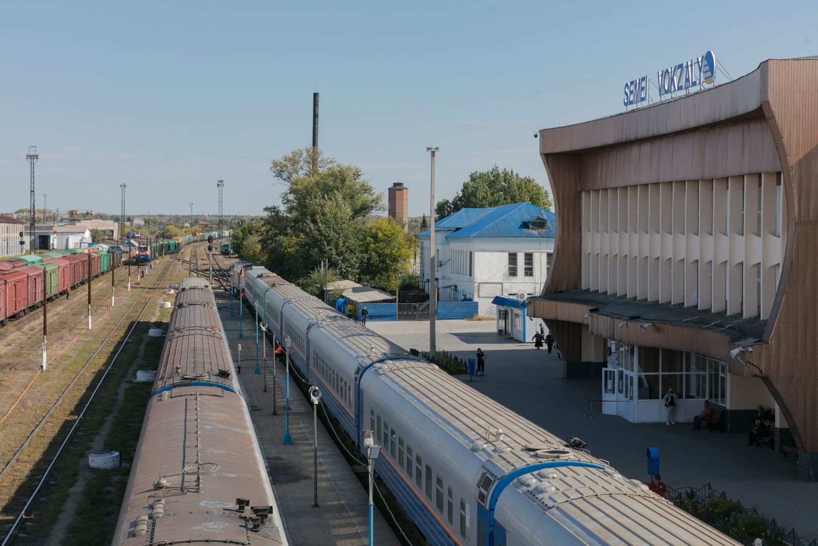 Суретті түсірген автор