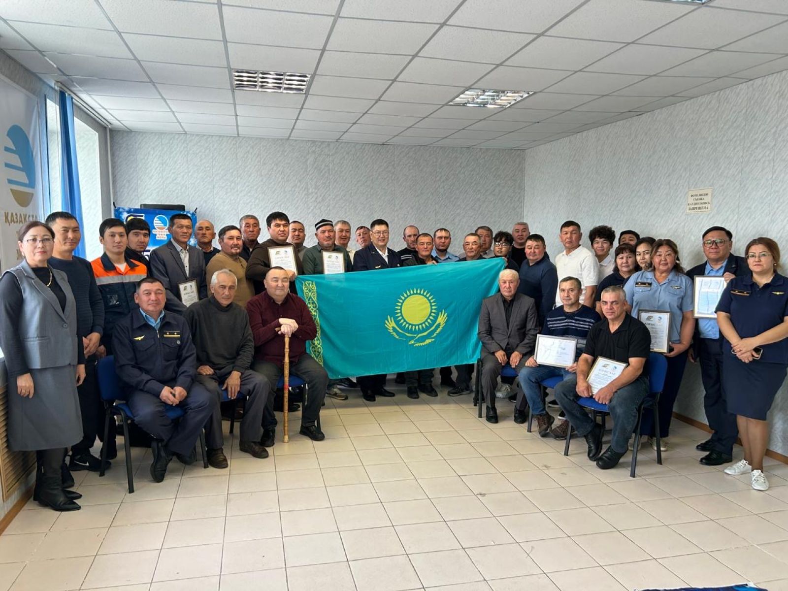 Благодарственные письма вручили 30 работникам ПЧ-30