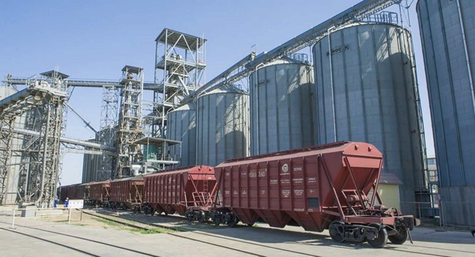 На 2,4% больше погружено грузов на сети АО «НК «ҚТЖ» в январе 2019 года