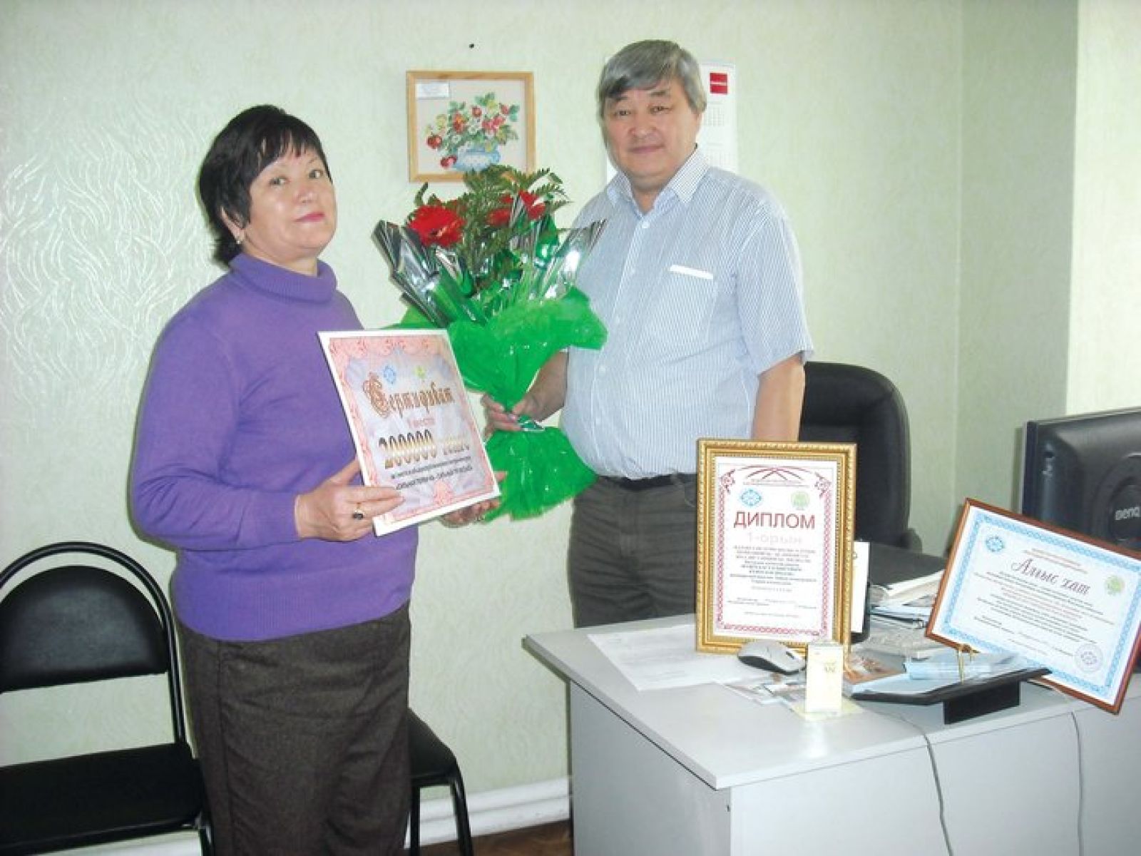 На женских плечах забота о людях