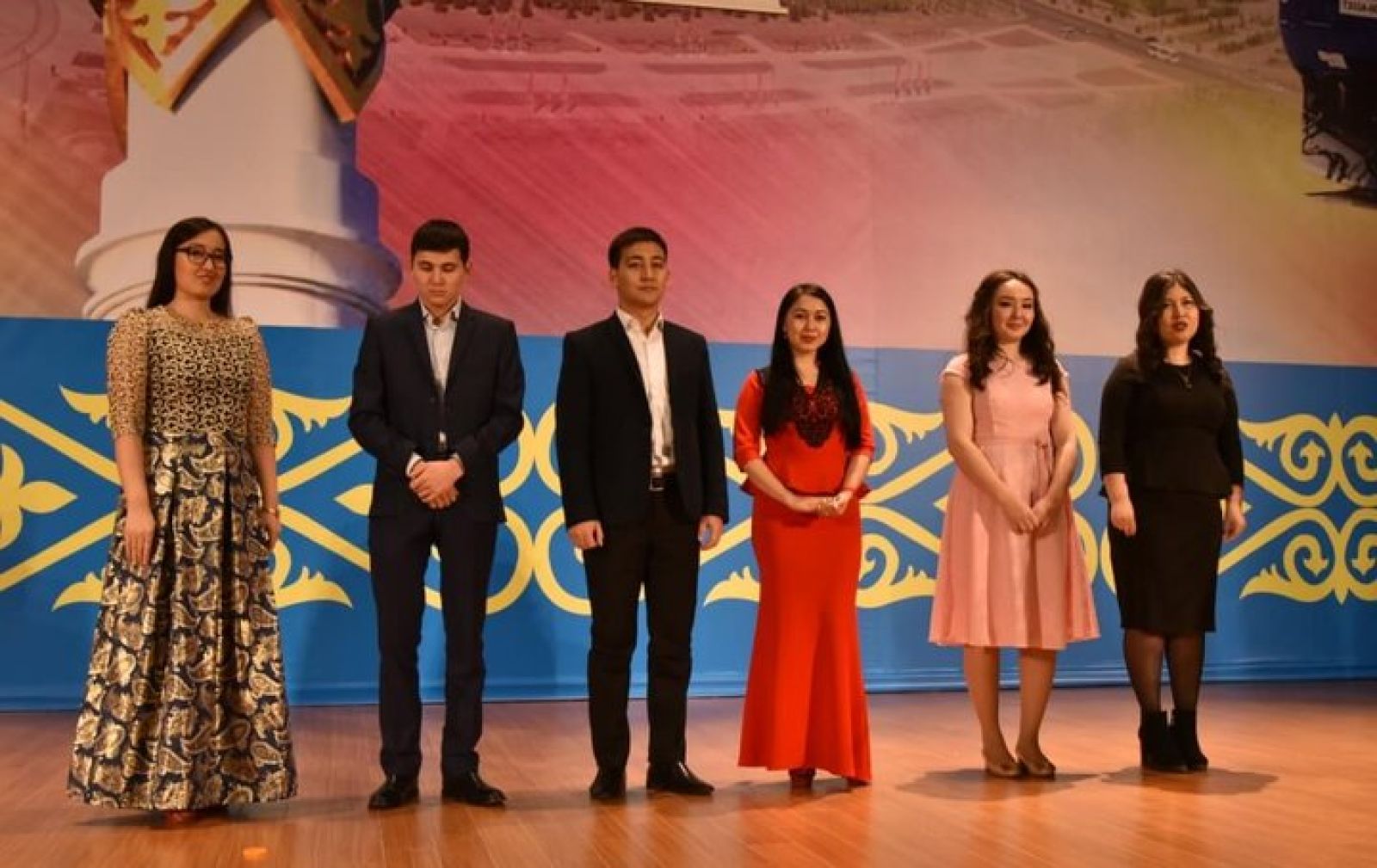 Тәуелсіздік құрдастары сайысты
