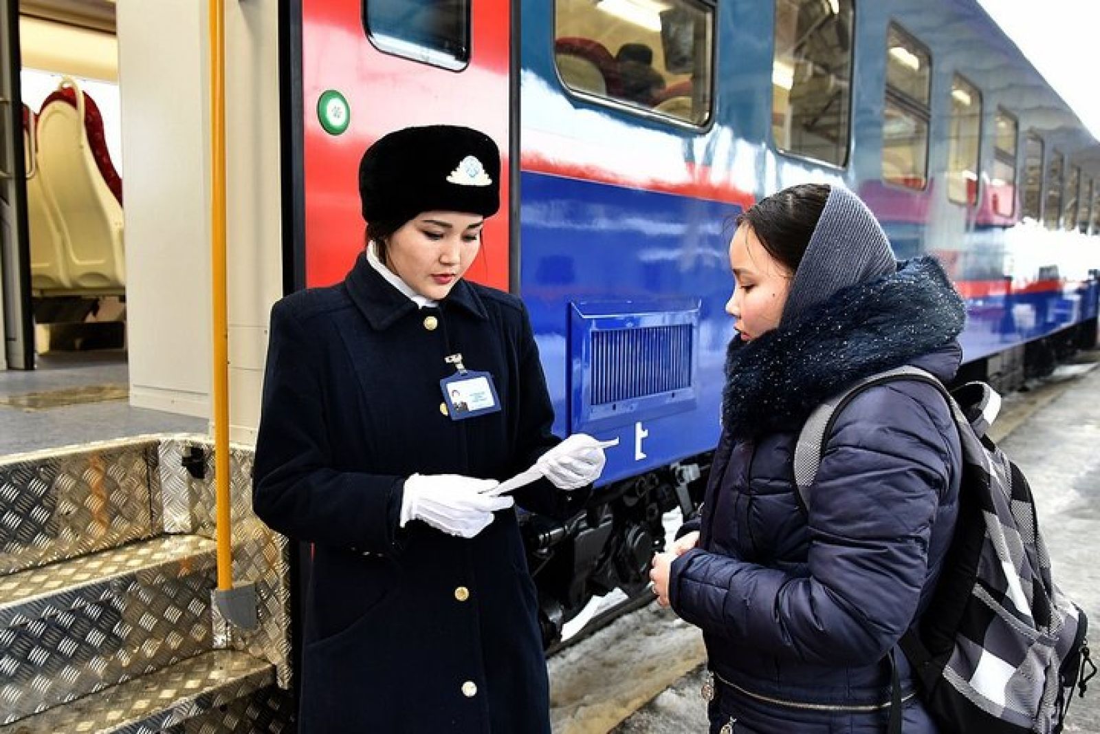 Жаңа электропойыздар жолға шықты