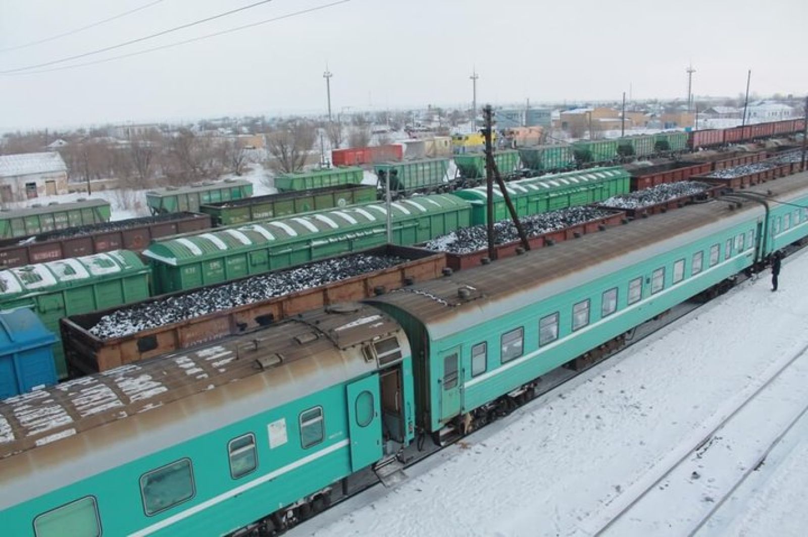 Шығыста үскірік аяз...      