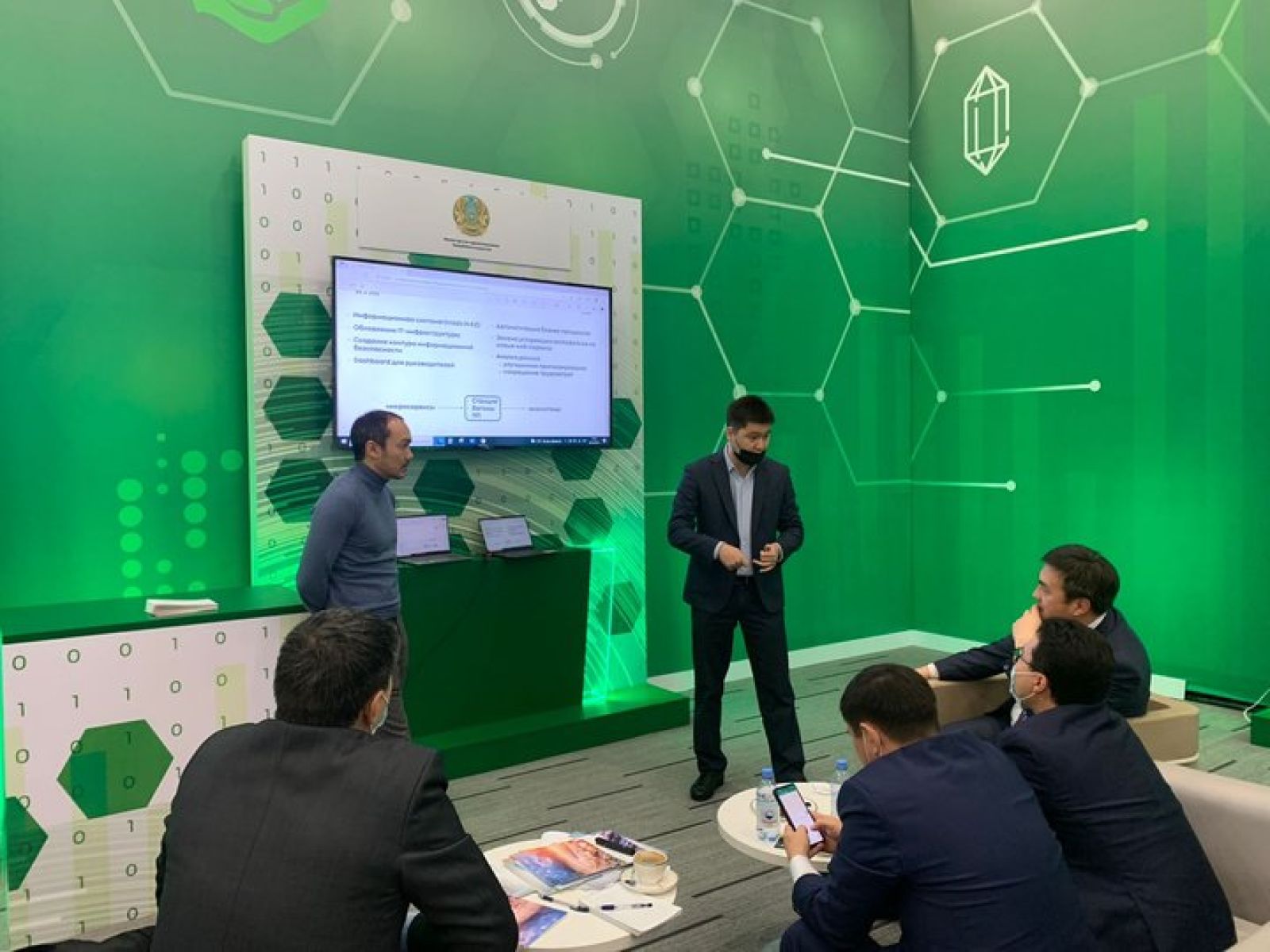 Новые цифровые железнодорожные проекты презентовали на Digital Bridge 2021