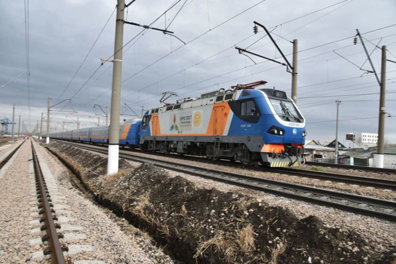 Поезда между Казахстаном и Узбекистаном снова курсируют