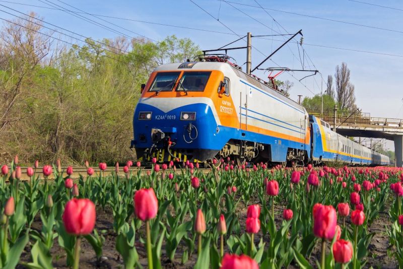 Жаз кезінде шамамен 200 қосымша жолаушылар вагоны шығарылмақ