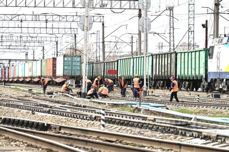 Зарплата производственного персонала ҚТЖ за полтора года повышалась трижды