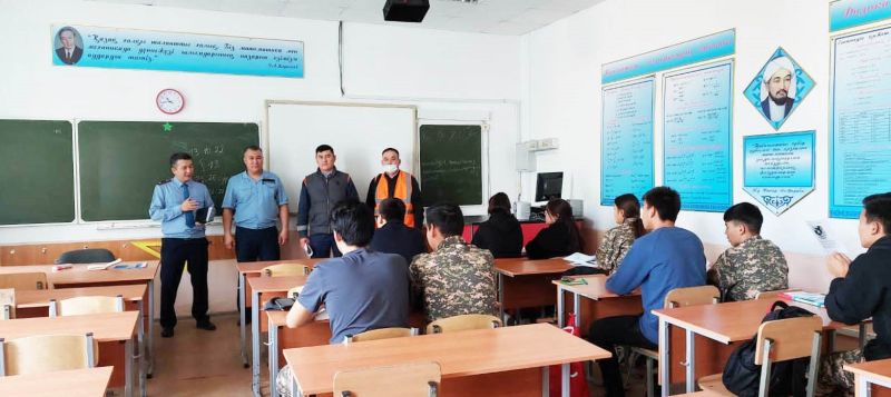 Оқушыларға темір жолдағы қауіпсіздік шаралары түсіндірілді