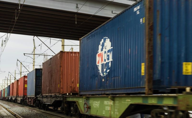 KTZ Express наращивает скорость доставки грузов по ТМТМ