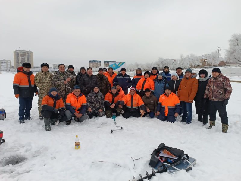 Теміржолшылар балық аулап жарысты