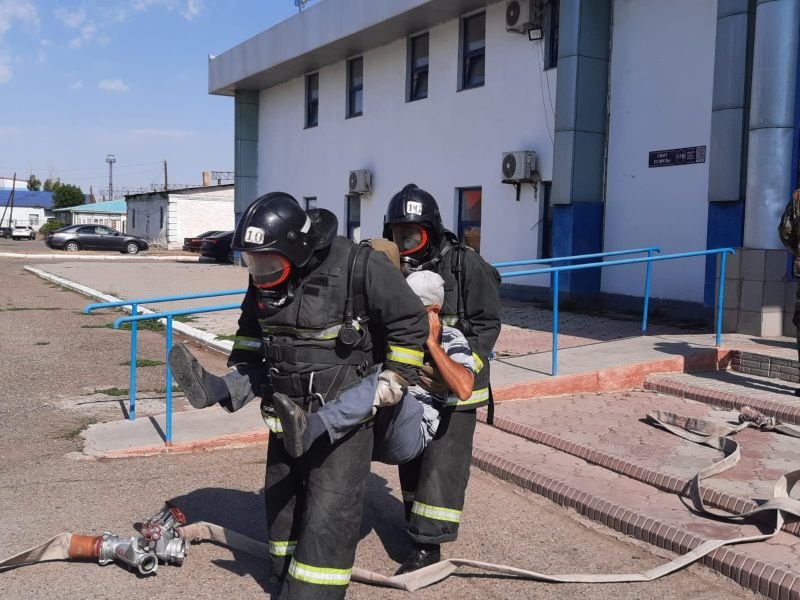 Түрксіб станциясында терроризмге қарсы жаттығу өтті (Фото)