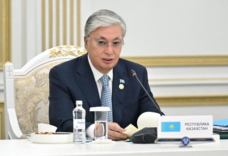 Казахстан нацелен на ускоренную реализацию железнодорожных проектов - президент