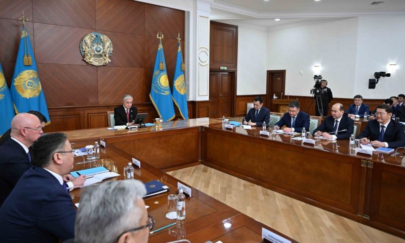 Теміржол саласын қарқынды түрде цифрландыру керек – Тоқаев