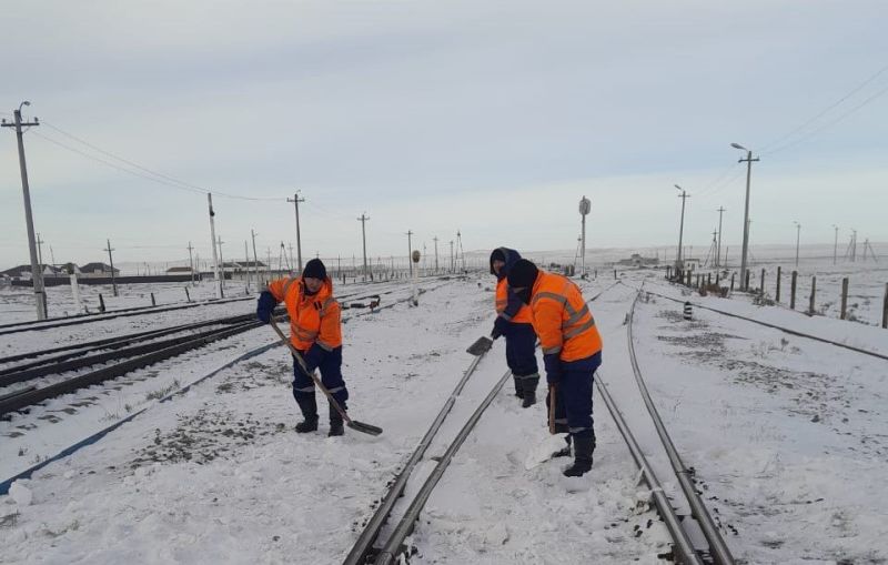 Сексеуіл  станциясында жолды қардан тазалау жұмысы қарқынды жүріп жатыр