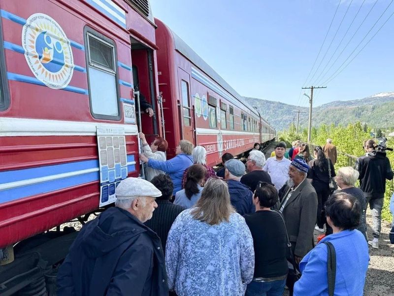 Медицинский поезд будет курсировать по регионам Казахстана с 20 апреля