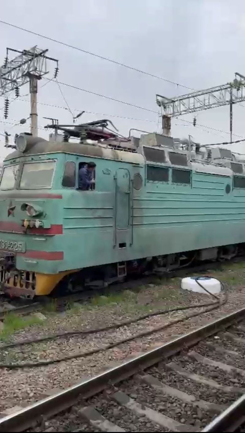 Технику отправили на поезде из Алматы в Уральск