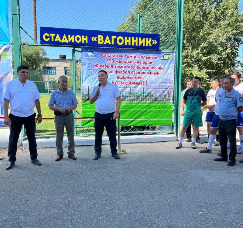 Таразда кәсіподақтың ұйытқы болуымен футбол алаңы ашылды